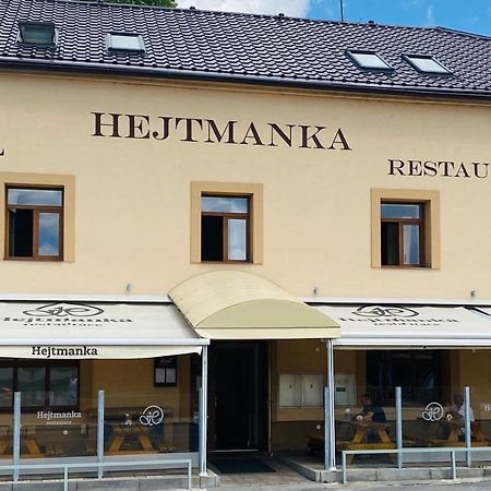 מלאדה בולסלאב Hotel Hejtmanka מראה חיצוני תמונה
